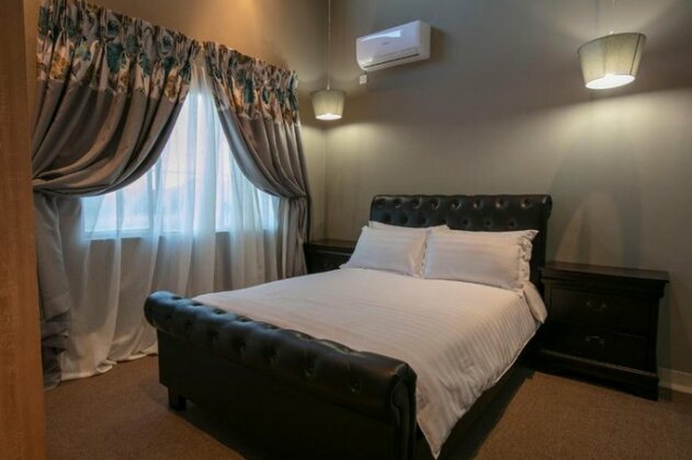 Gemstone Suites - Photo4