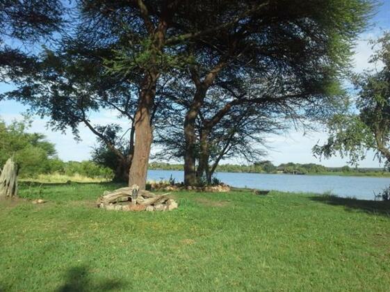 Big 5 Chobe River Lodge - Photo2