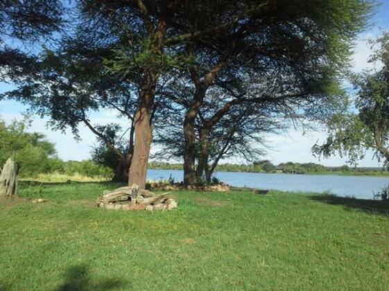 Big 5 Chobe River Lodge - Photo2