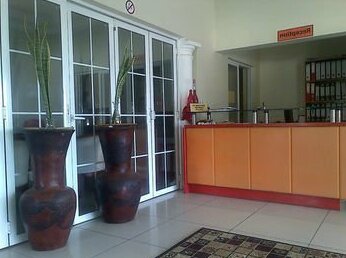 Comfort Palace Guest House - Photo2