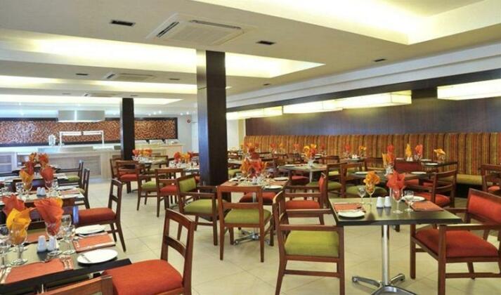 Cresta Mahalapye Hotel - Photo3