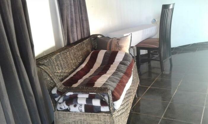 Gaetsho Lodge - Photo5