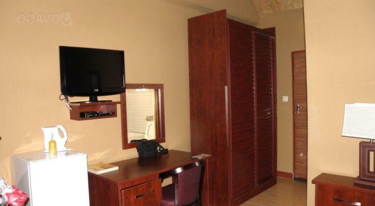 Madiba Inn - Photo3