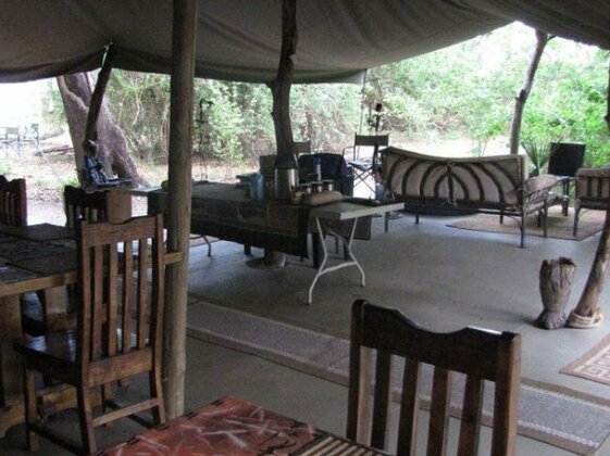 Gcadikwe Island Camp - Photo5