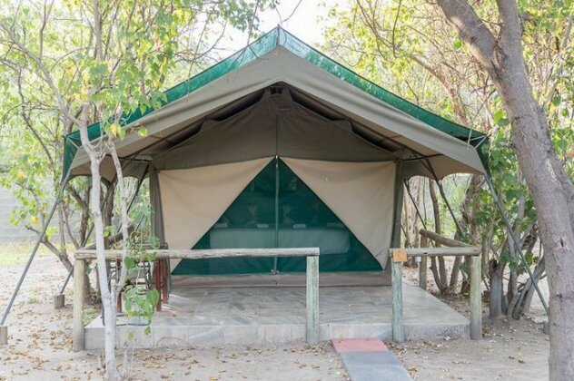 Mochaba Crossing Lodge - Photo2