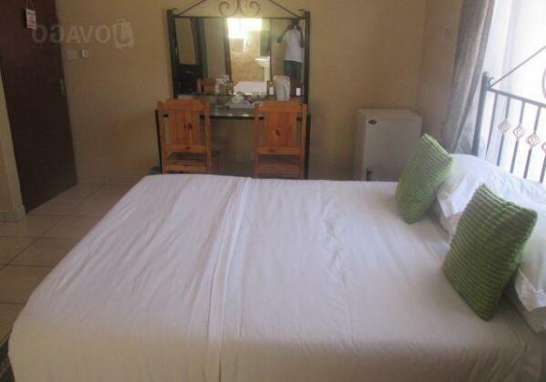 Mogonono Selected Service Hotel - Photo3