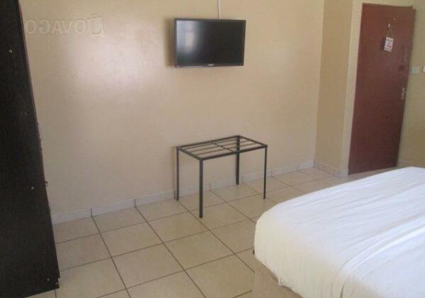Mogonono Selected Service Hotel - Photo5