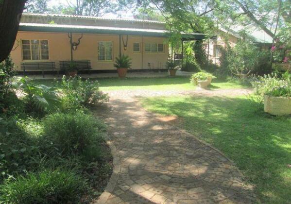 Palapye Hotel - Photo2