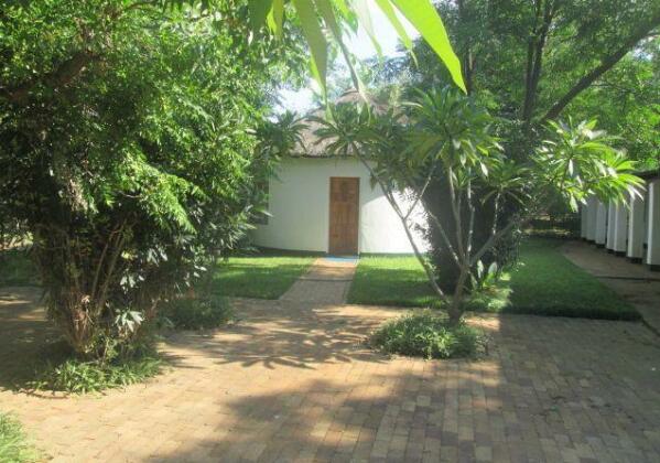 Serowe Hotel - Photo2