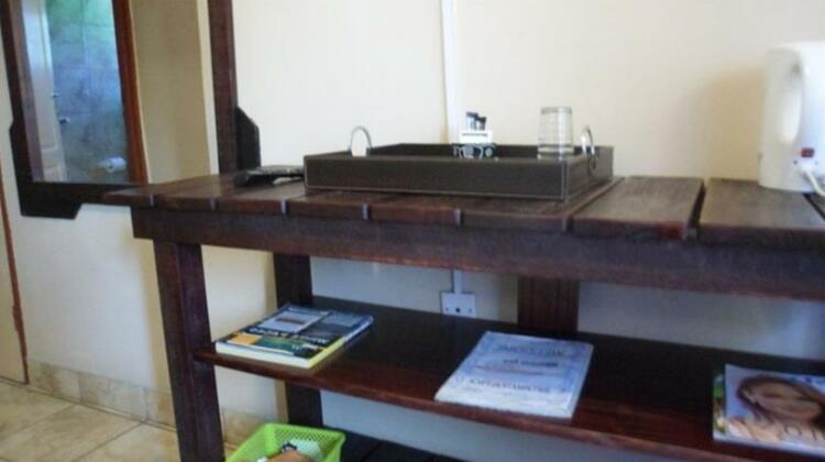 Kamore Guest Inn - Photo3