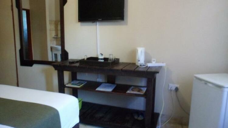 Kamore Guest Inn - Photo4