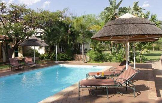 Cresta Bosele Hotel - Photo5
