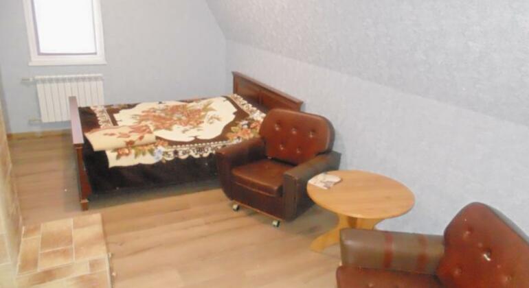 Vacation Home on Dubrovskaya - Photo4