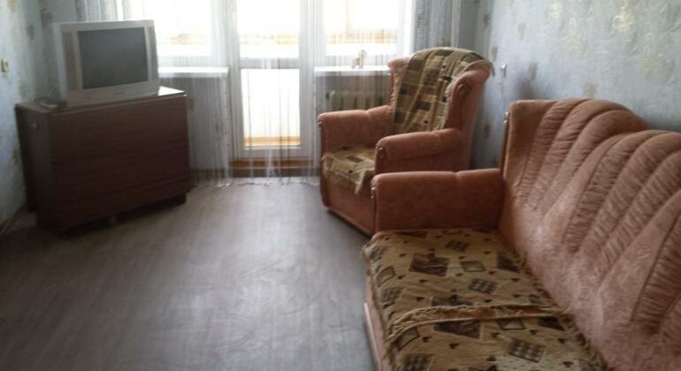 Apartment Kurchatova 5 - Photo2