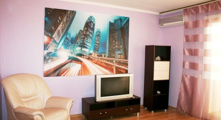 Impreza Apartments on Karpovicha 21 - Photo2