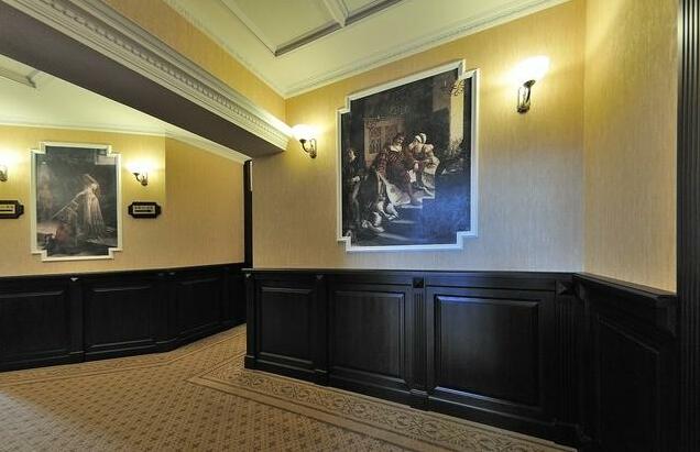 Park Hotel Zamkovy - Photo4