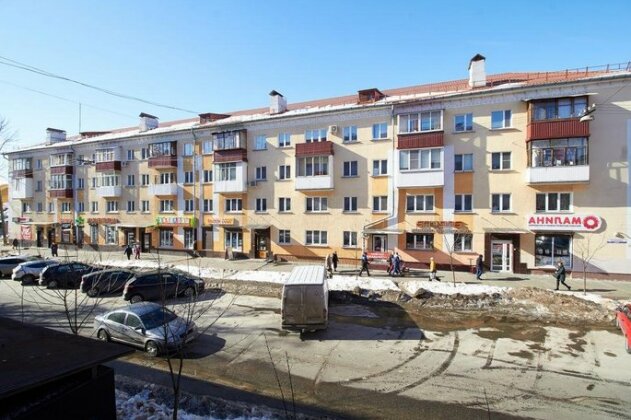 PaulMarie Apartments on Karpovicha - Photo2