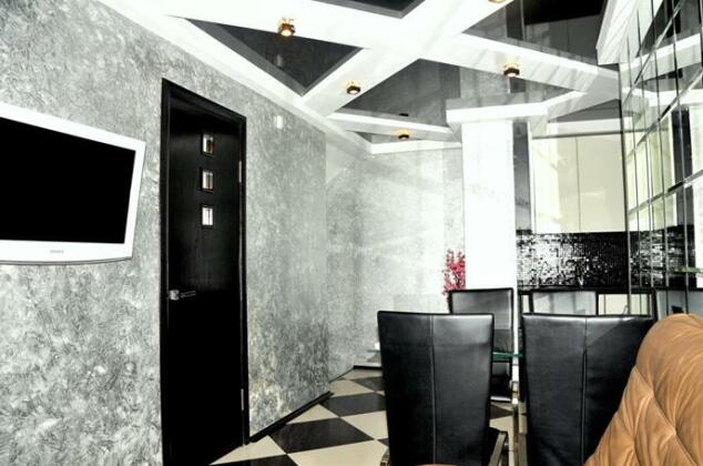 Two-Bedroom Apartment - Split Level - Photo4