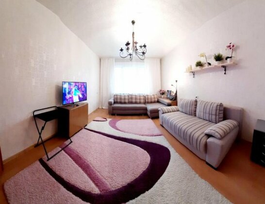 Apartaments Minsk-Arena Radugnay 11