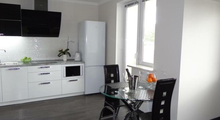 Apartlux Apartments - Photo5