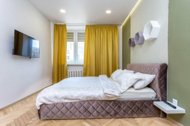 Apartment on Nezavisimosti 23 - Photo2