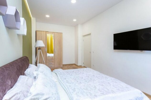 Apartment on Nezavisimosti 23 - Photo3