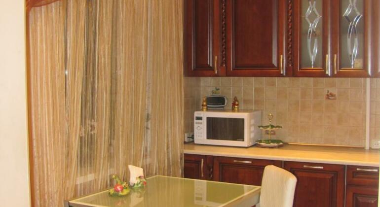 Apartment on Talbukhina - Photo2