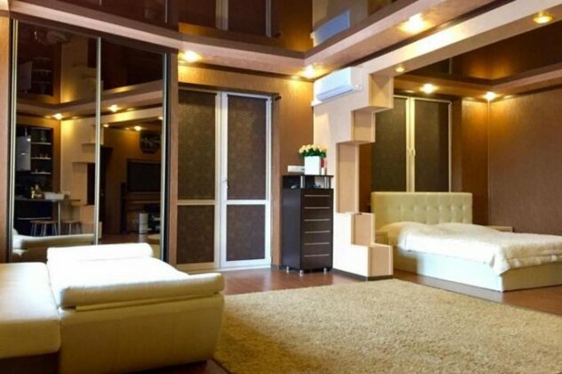 Apartment Surikova 8