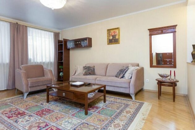 Apartments on Zakharova 67/1 - Photo2