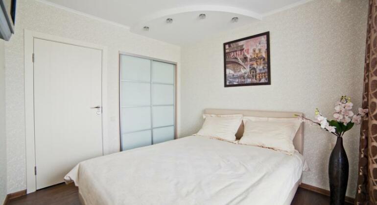 CityLife Apartments - Photo4