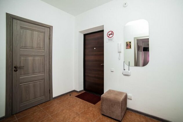 Gold Haus International - Photo3