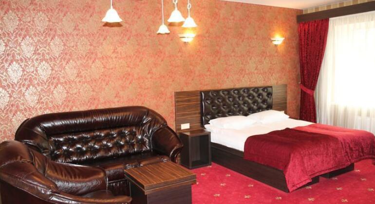 M-Hotel Minsk - Photo3