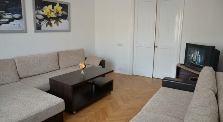 Marksa 33 Apartment - Photo2