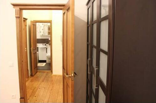 Minsk PrimeLight Apartments - Photo4