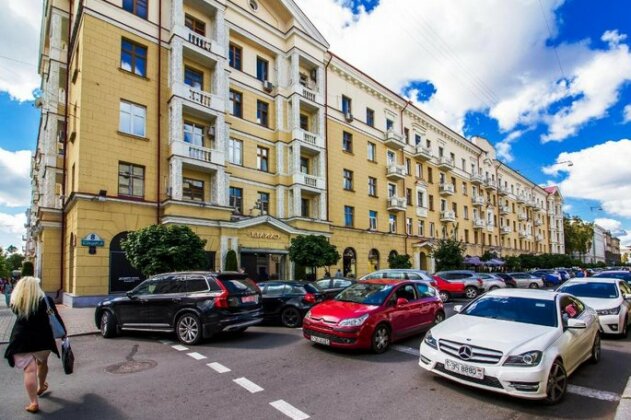 Molnar Apartments Marksa 8