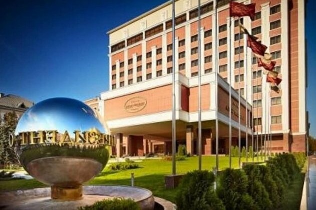 President Hotel Minsk - Photo2