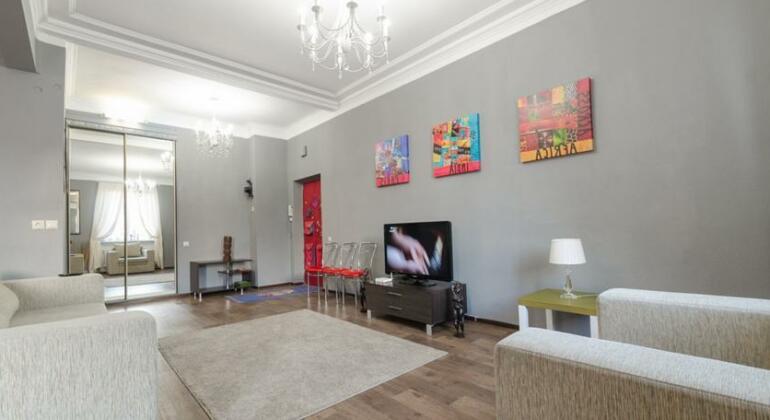 Swedish Studio at Myasnikova - Photo3