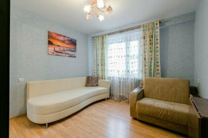 Three bedroom apartment near the metro station Kamennaya Gorka and shopping centre ALMI