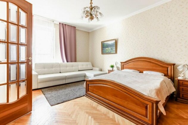Two Bed Rooms on Karl Marx
