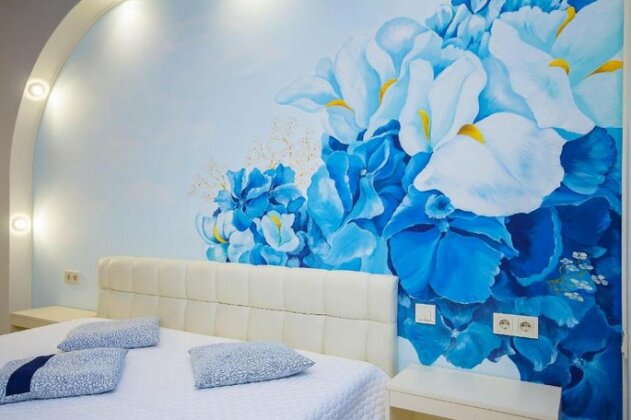 VIP studio Jacuzzi City center - Photo2