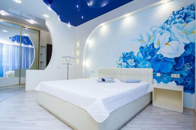 VIP studio Jacuzzi City center - Photo3