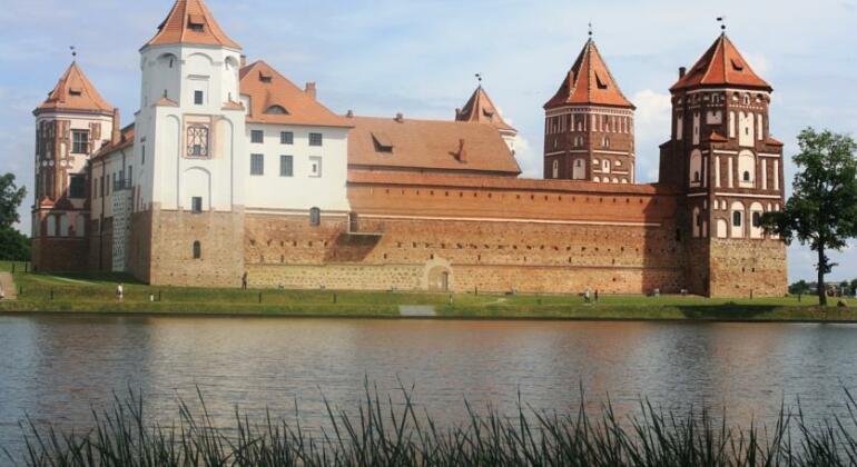 Mirskiy Castle - Photo4