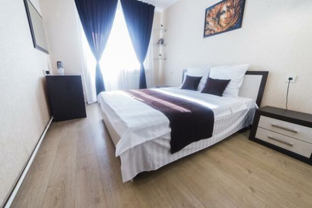 In The Star Place Apartments - Photo2