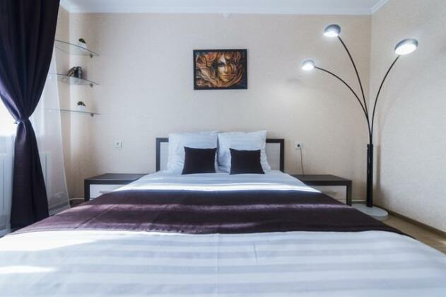 In The Star Place Apartments - Photo3