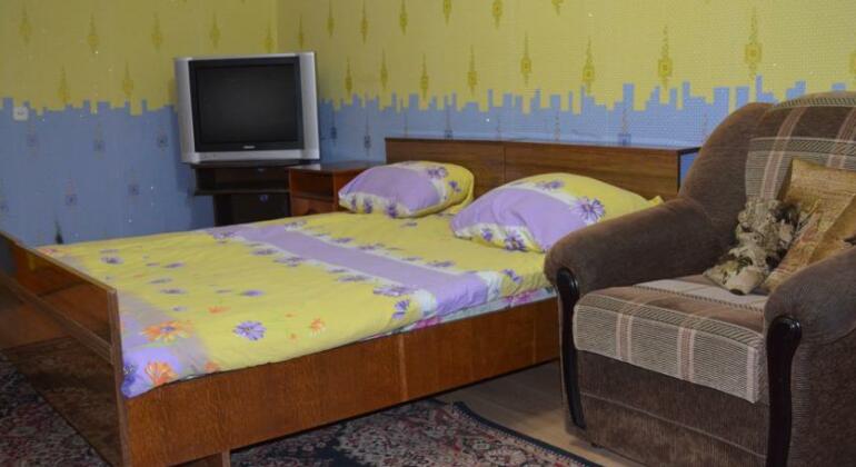 Apartment On Komsomolskaya 5 - Photo4