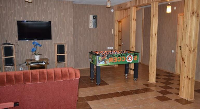 Syabryna - Photo2