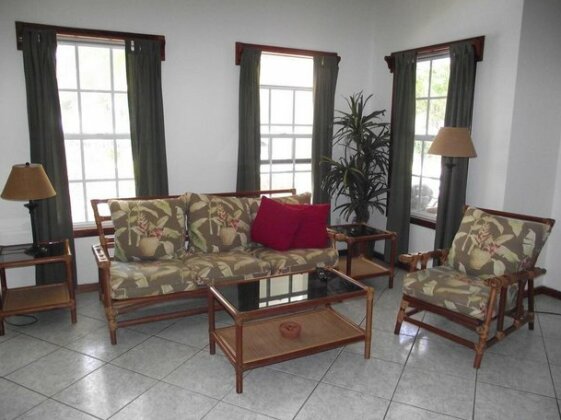 Cocotal Inn and Cabanas - Photo2