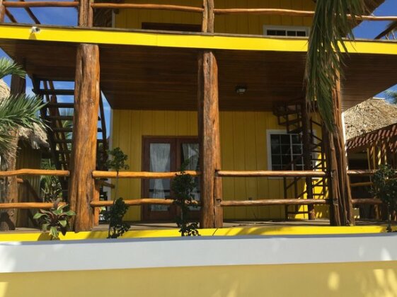 Turtle Cove Beachfront Condo - Photo2