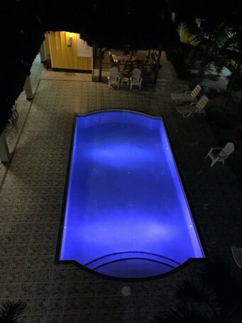 Turtle Cove Pool View Condo B - Photo4