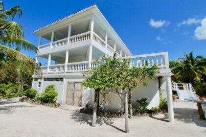 Villa Aurora Estate